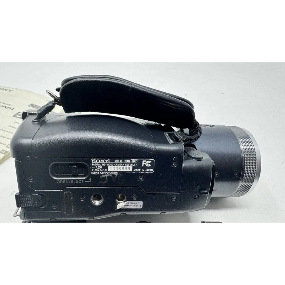 SONY HDR-HC1 1080i Mini DV Handycam HD Camcorder Swiss Vario-Sonnar Lens (P/R)